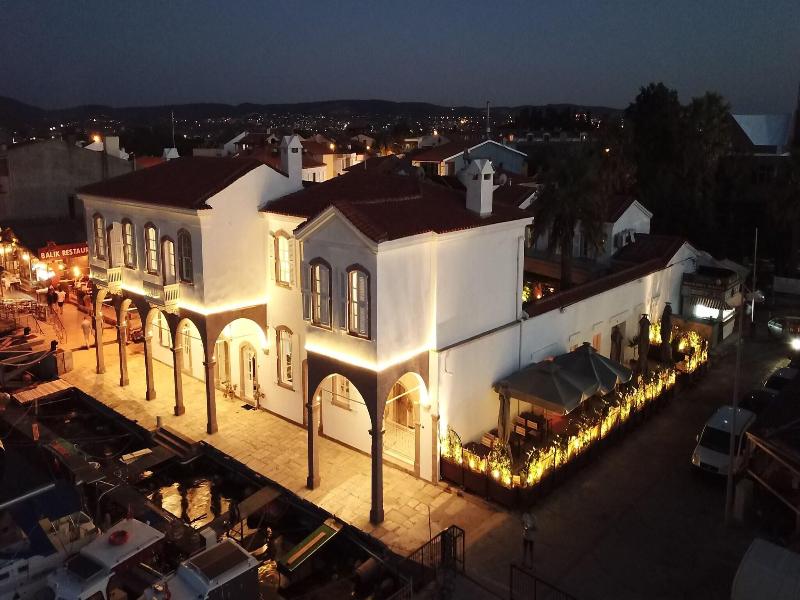 Gumruk Otel Urla