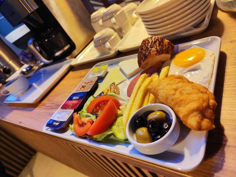 Petra Hotel Tuzla image