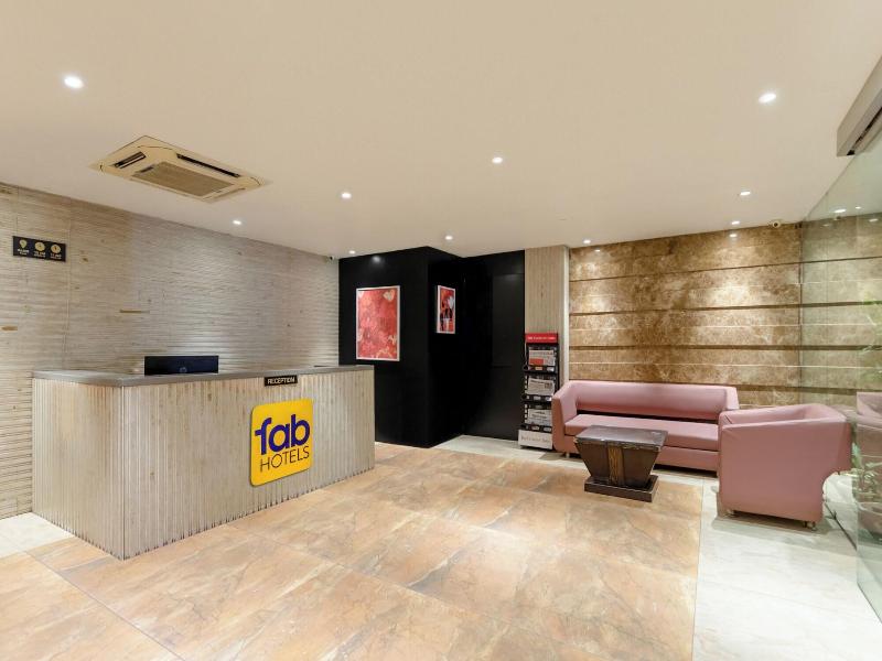 Fabhotel The Oasis