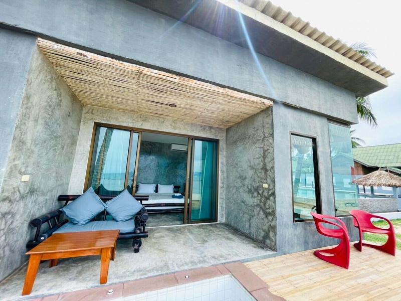 The Sea Resort Haad Rin image