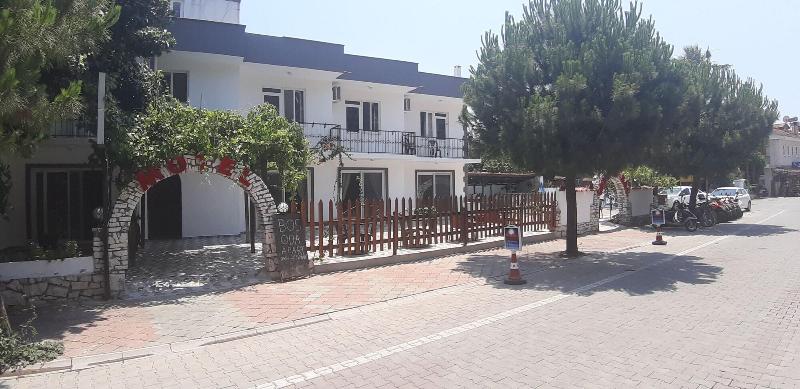 Moonlight Apart Hotel image