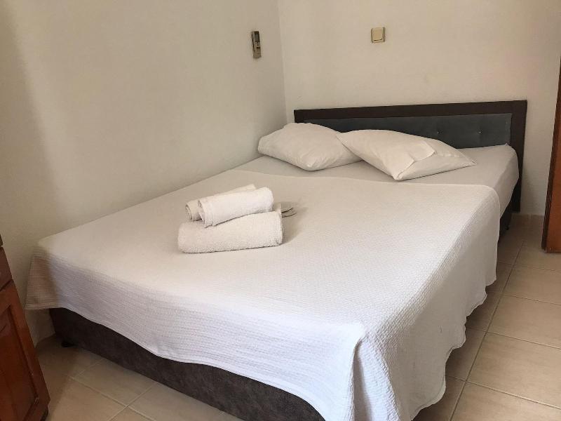 Moonlight Apart Hotel image