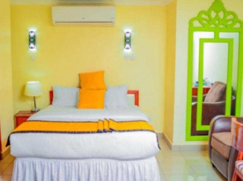 Selig Hotel image