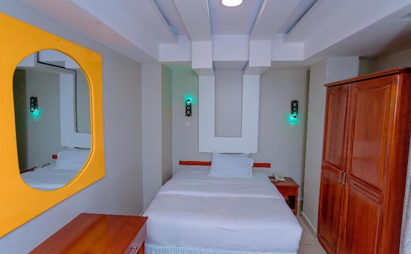 Selig Hotel image