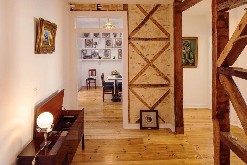 Lisbon Calling Rooms & Studio image