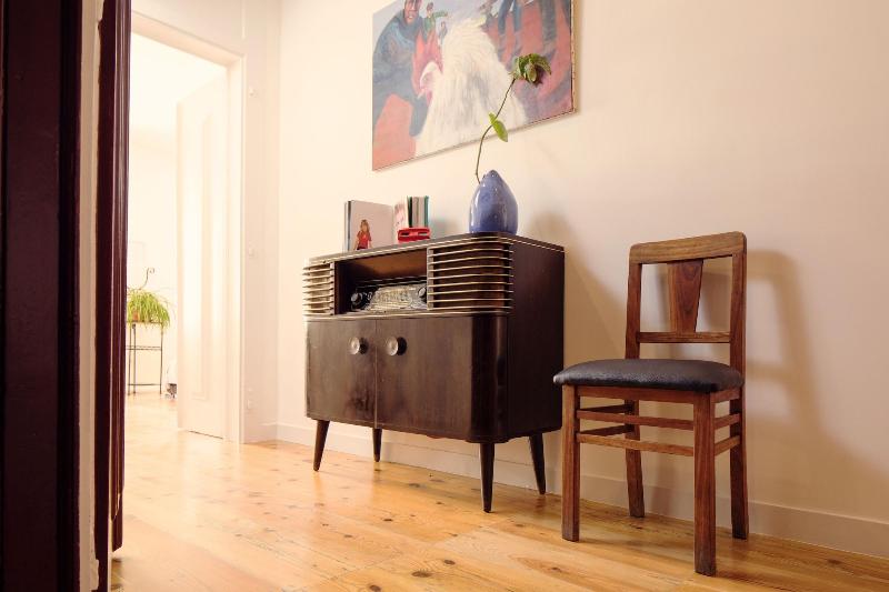 Lisbon Calling Rooms & Studio image