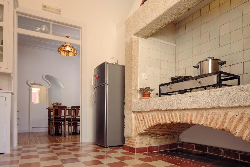 Lisbon Calling Rooms & Studio image