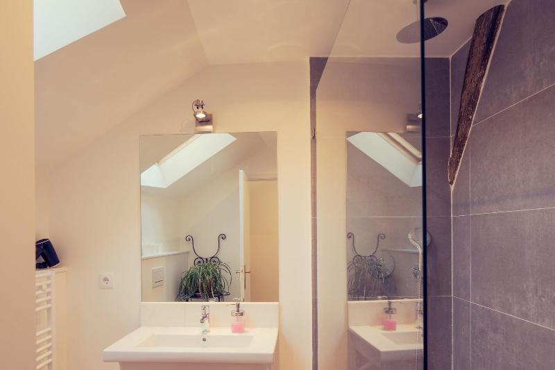 Lisbon Calling Rooms & Studio image