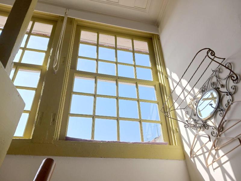 Lisbon Calling Rooms & Studio image