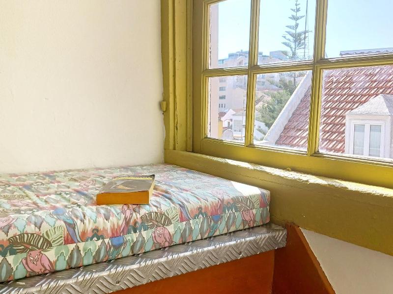 Lisbon Calling Rooms & Studio image