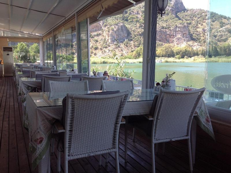 Berg Hotel image