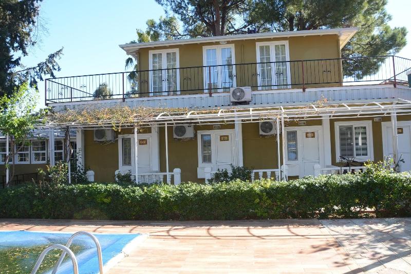 Berg Hotel image