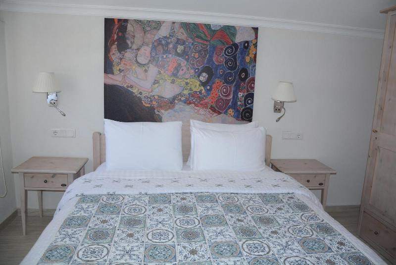 Berg Hotel image