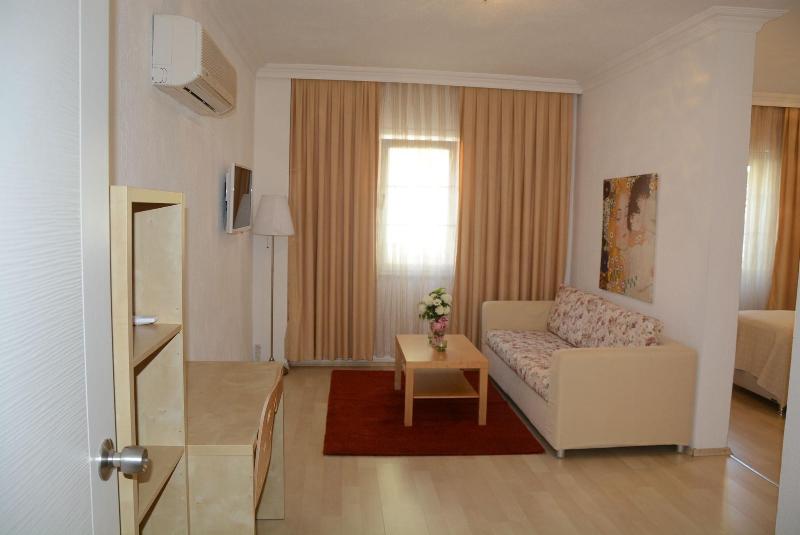 Berg Hotel image
