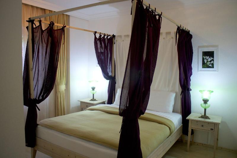 Berg Hotel image