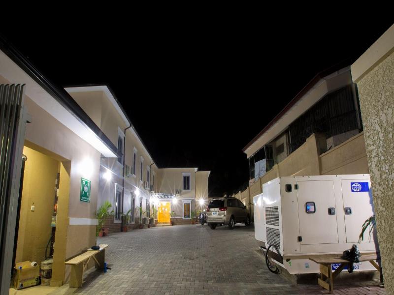 Ivana Suites image