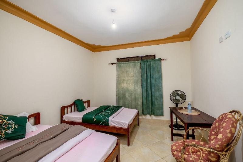 Airport Side Hotel Entebbe image