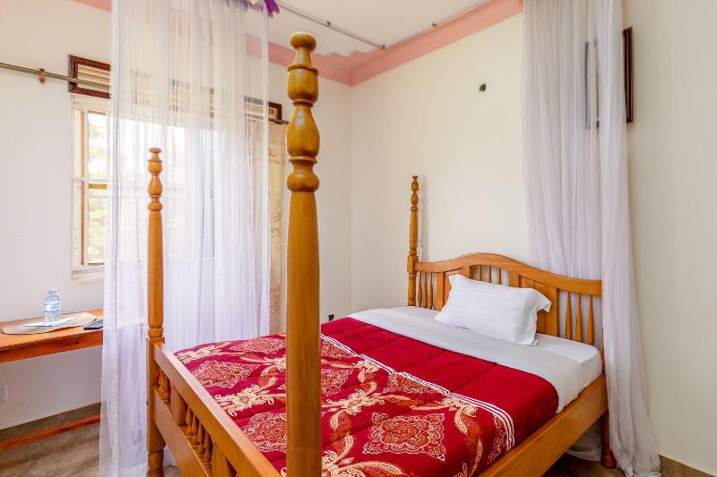 Airport Side Hotel Entebbe image
