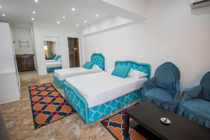 Lilly Rooms And Studios image
