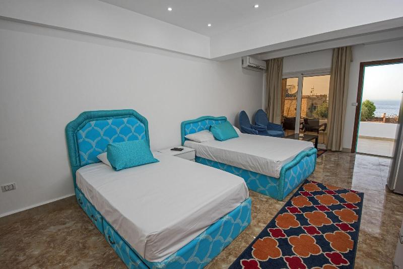 Lilly Rooms And Studios image