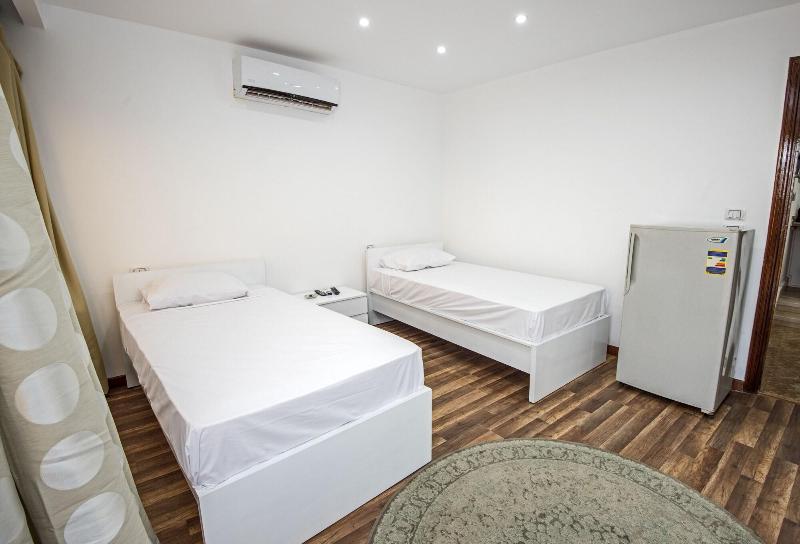 Lilly Rooms And Studios image