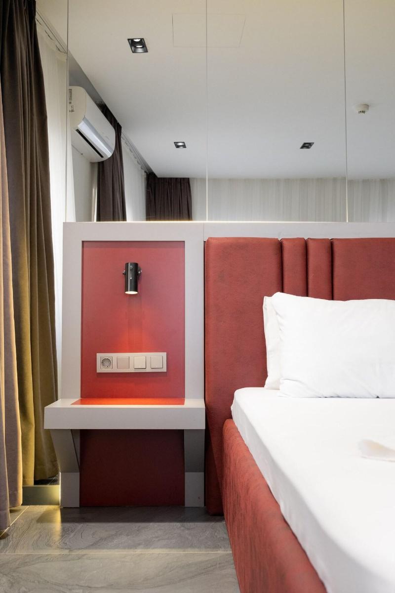 Gytha Hotel Pera image