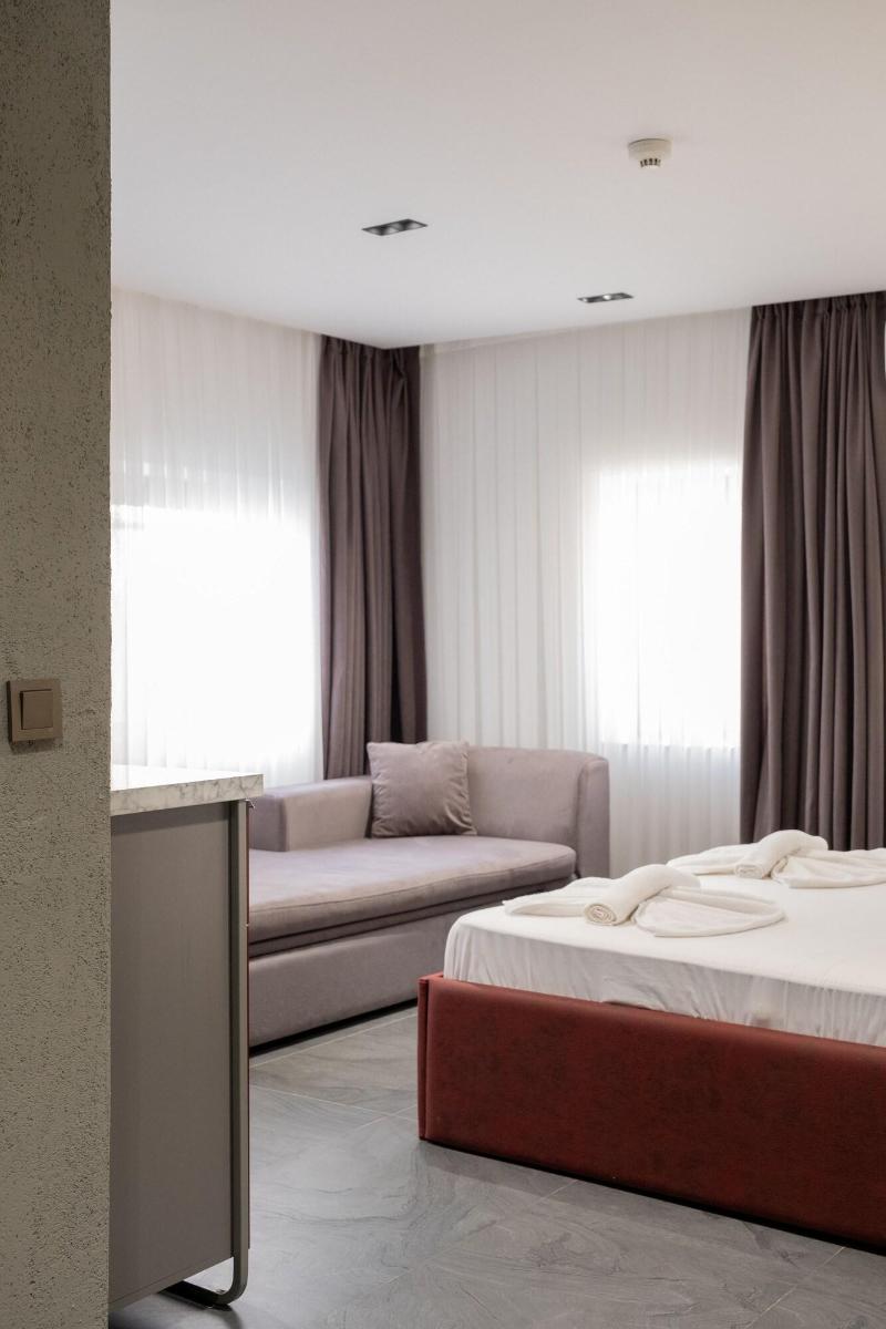 Gytha Hotel Pera image