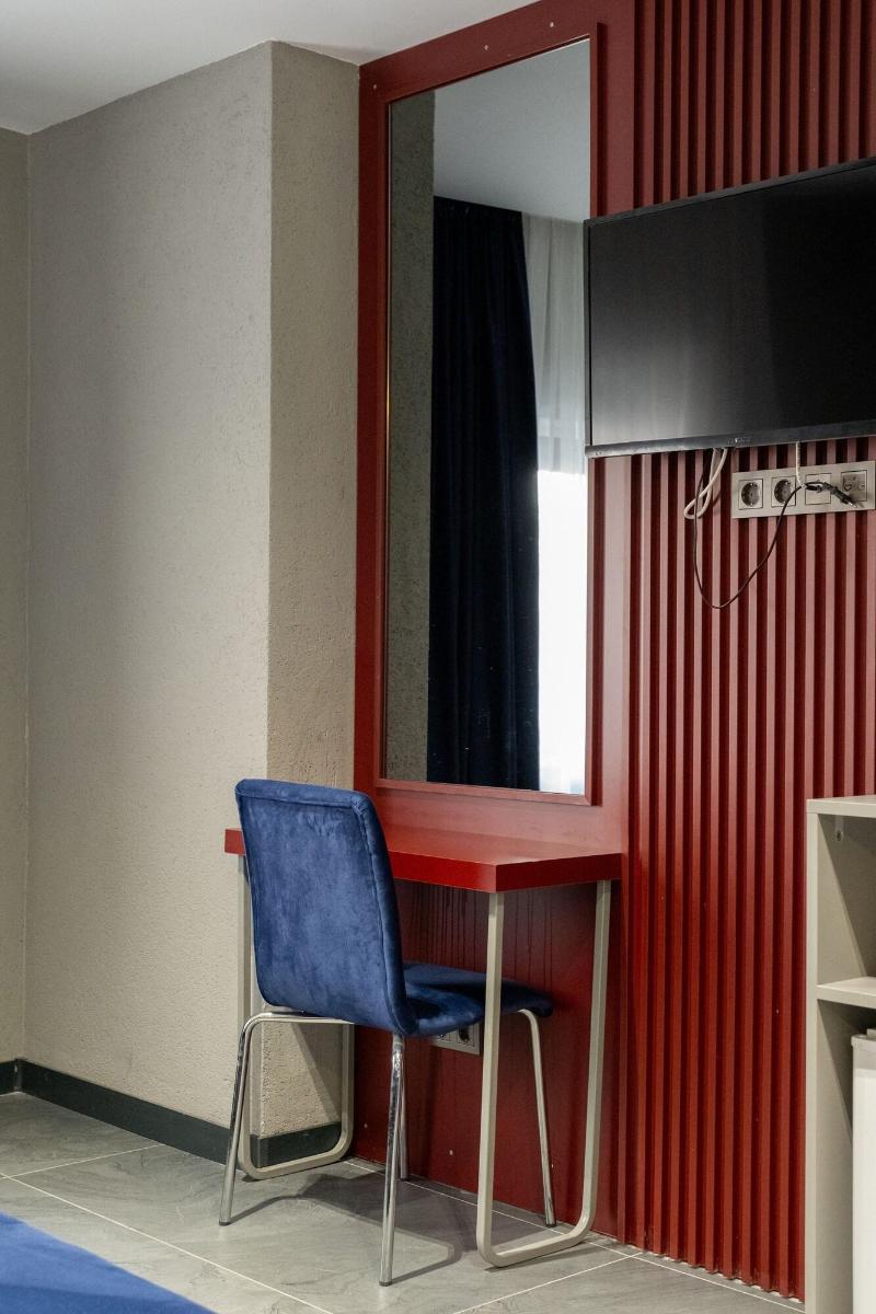 Gytha Hotel Pera image