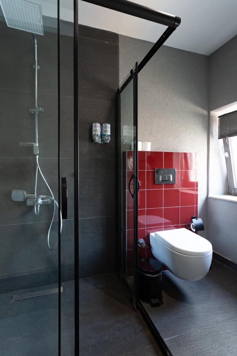 Gytha Hotel Pera image