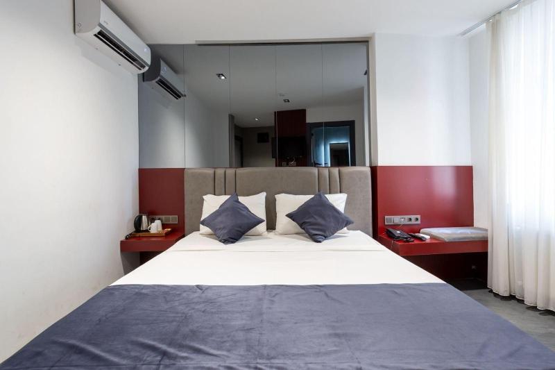 Gytha Hotel Pera image