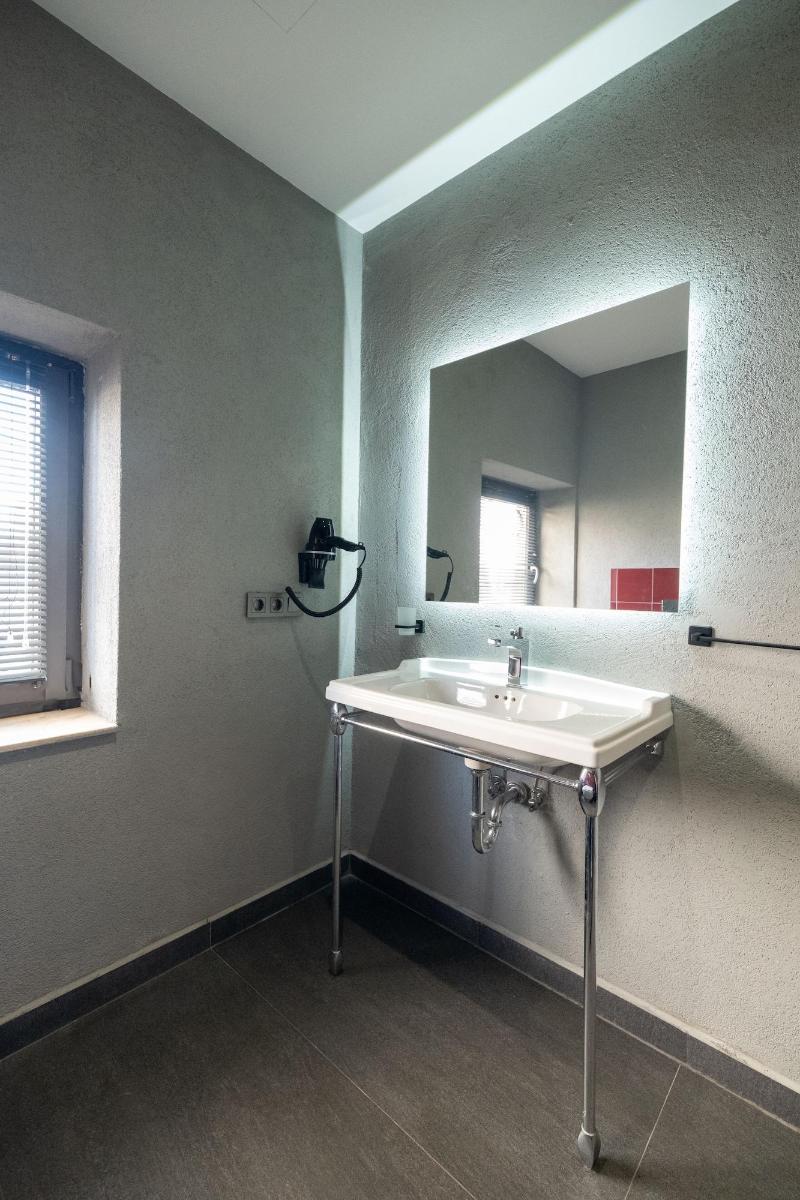 Gytha Hotel Pera image