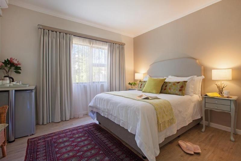 Paperbark Manor image