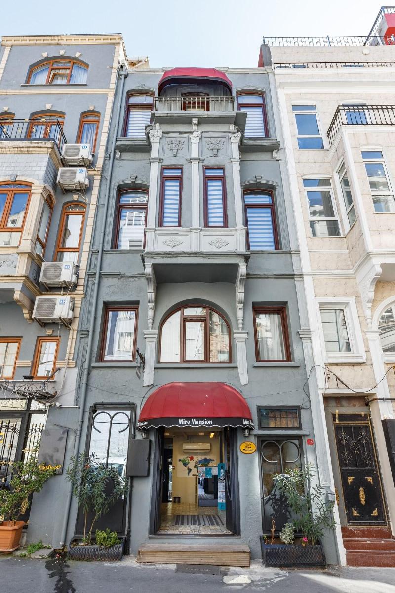 Miro Mansion image