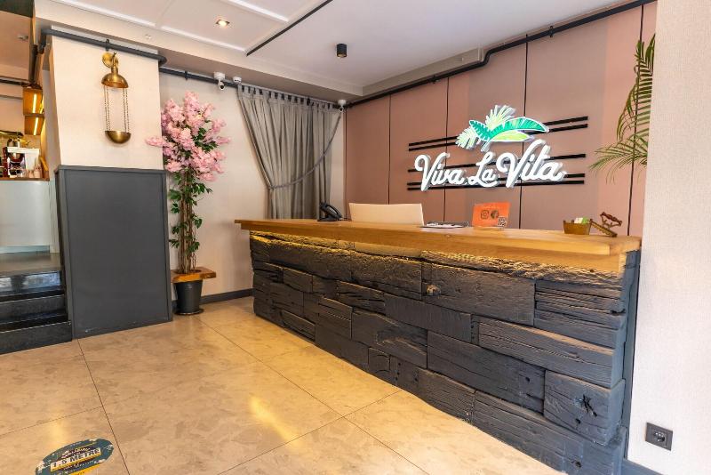 Viva La Vita Hotel Bornova image