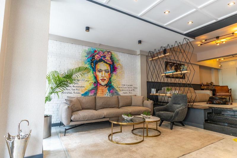 Viva La Vita Hotel Bornova image