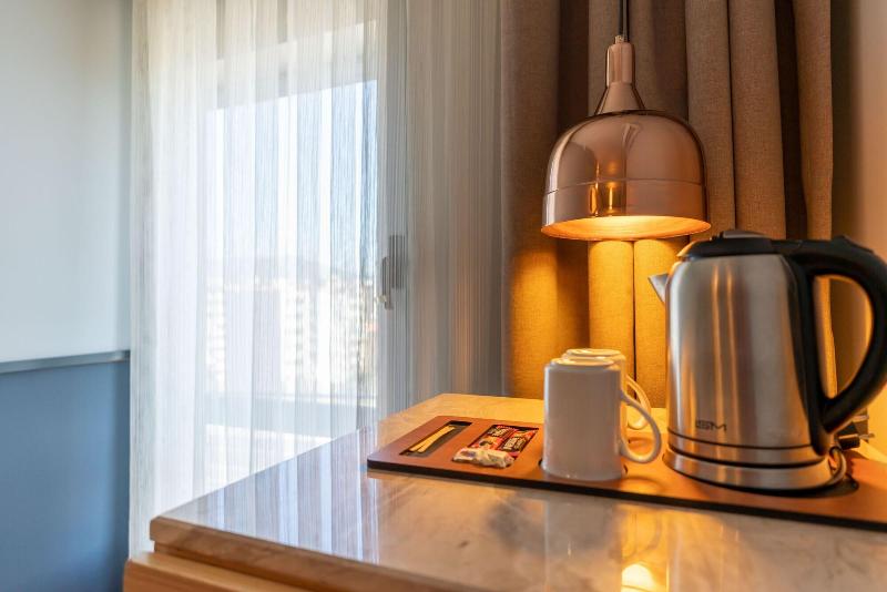 Viva La Vita Hotel Bornova image