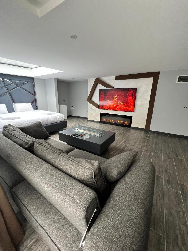 Kent Suites Hotels image