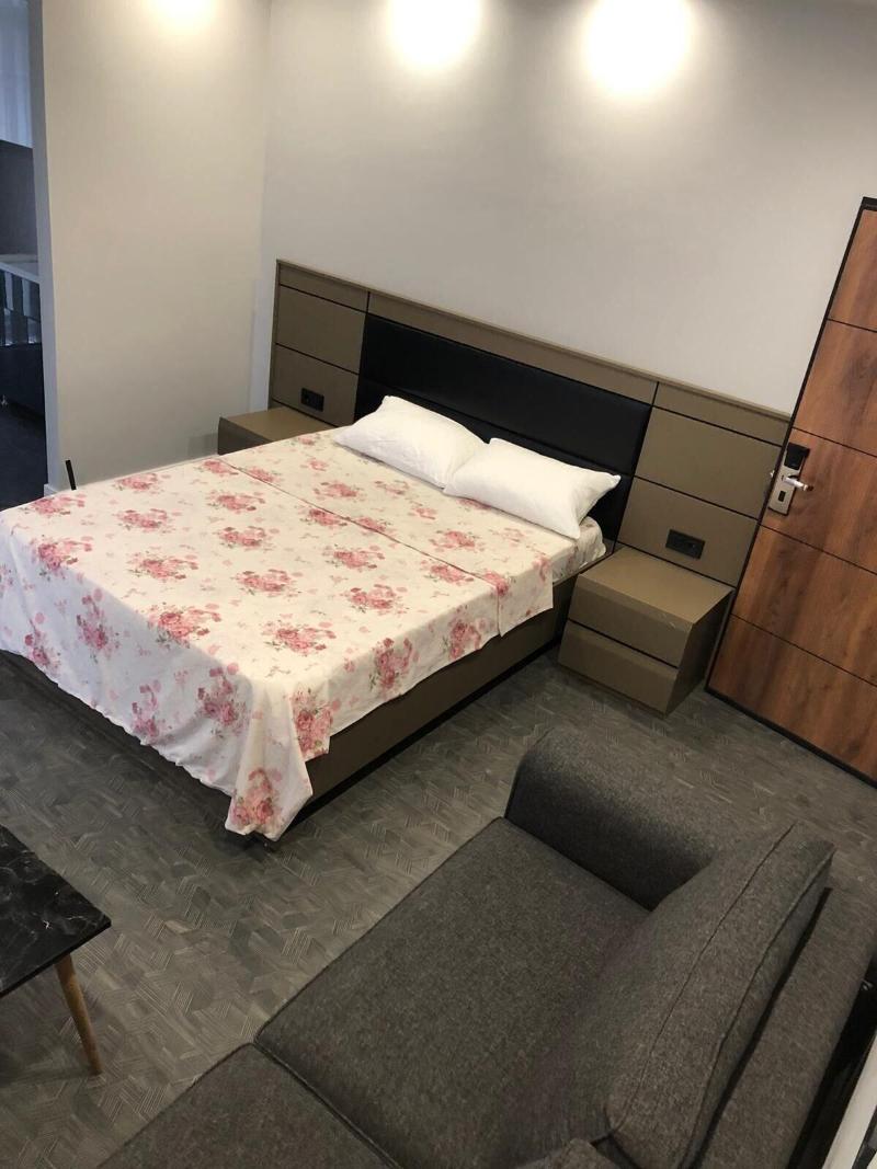 Kent Suites Hotels image