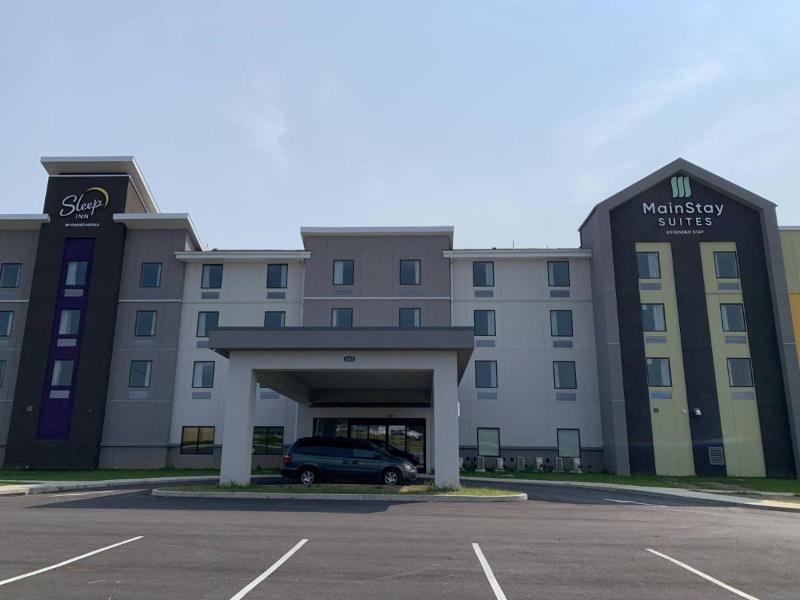 Mainstay Suites image