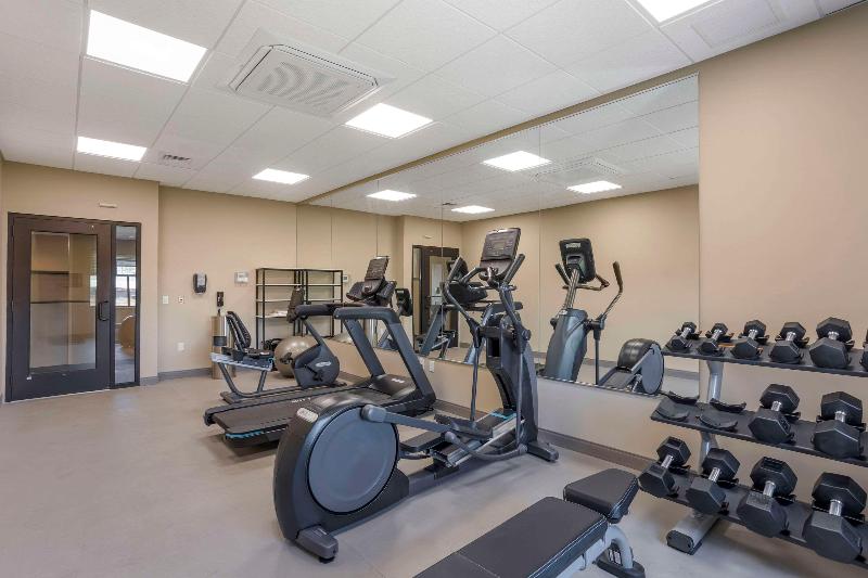 Mainstay Suites image
