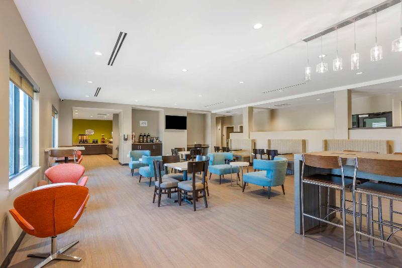 Mainstay Suites image