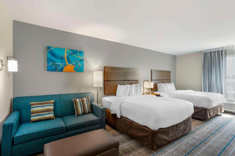 Mainstay Suites image