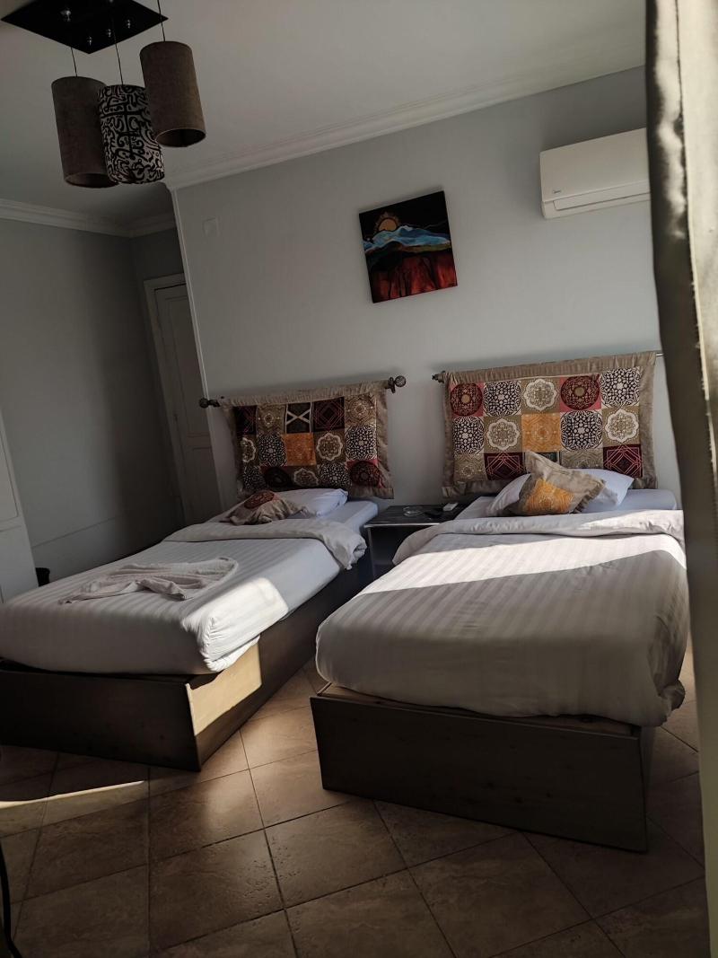 Welcome Arabesque Hostel image