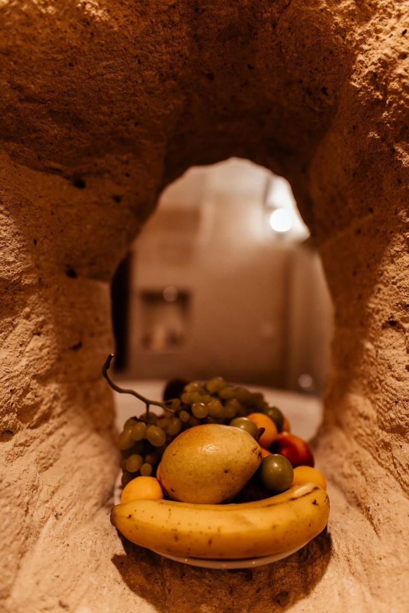 Young Cave Hotel image