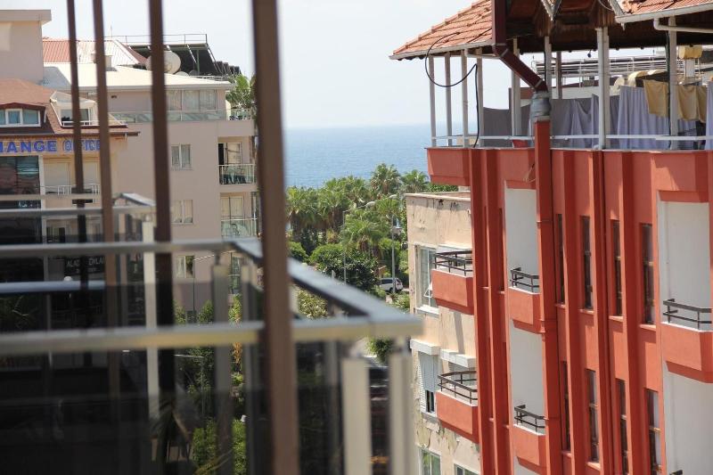 Lemoral Apart Otel