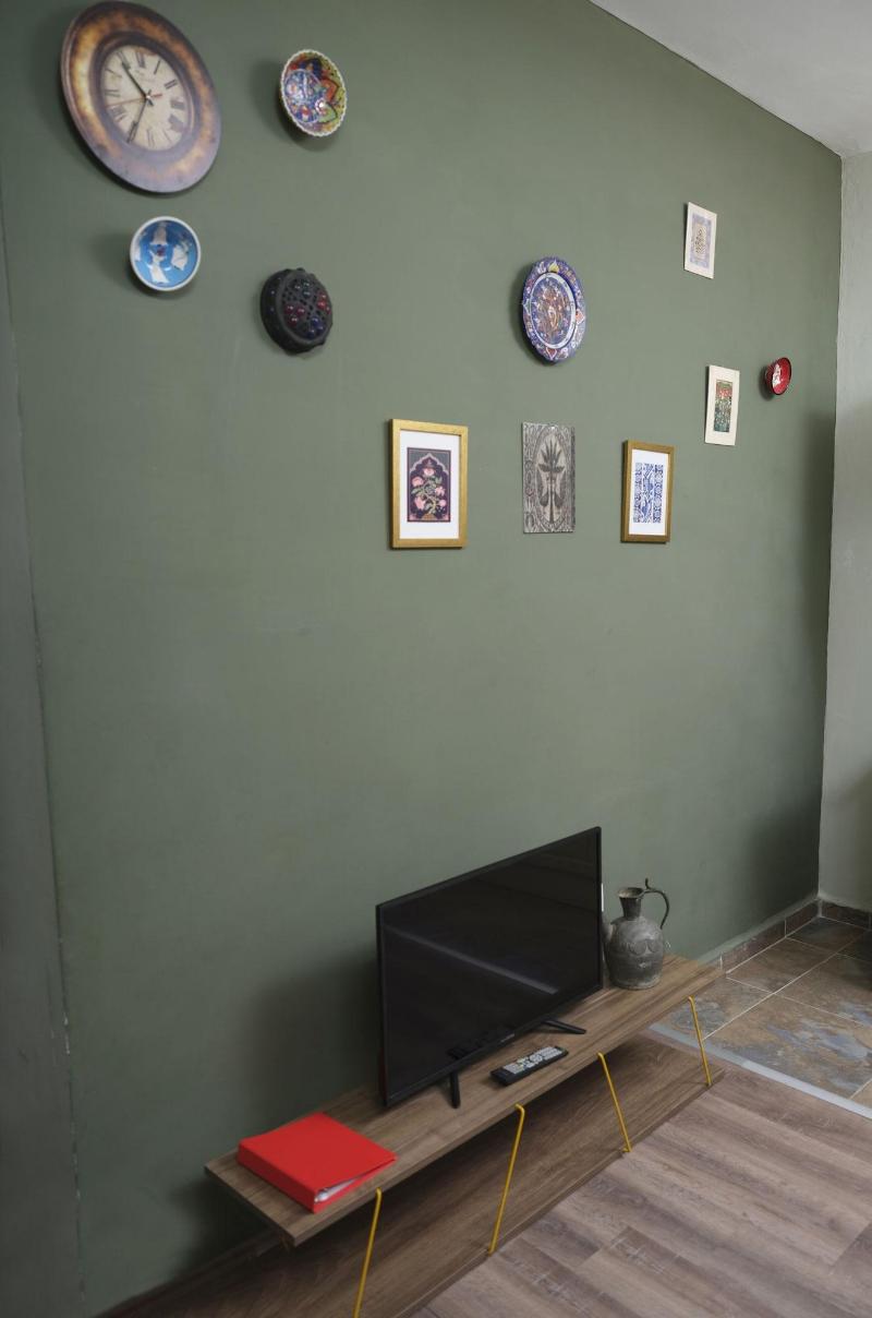 Elele Boutique Aparts image