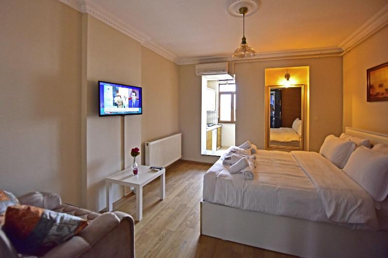 Sunshine Taksim Suite image