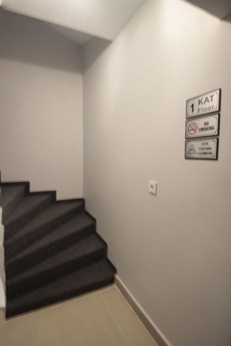 Hira Hotel image