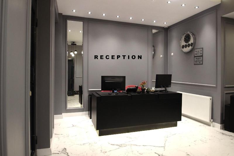 Hira Hotel image