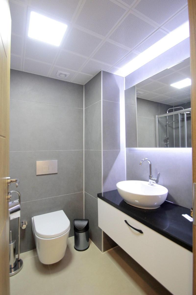 Hira Hotel image